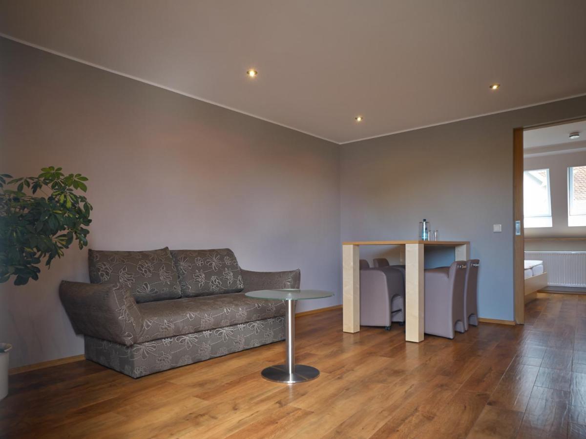 Gaestehaus Ressler Harxheim Ngoại thất bức ảnh