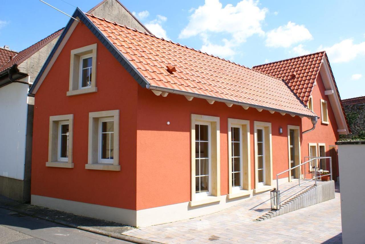 Gaestehaus Ressler Harxheim Ngoại thất bức ảnh